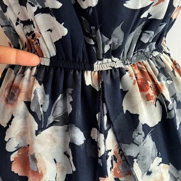 Rue21 Blue and White Pleated Halter Maxi Dress - Picture 6 of 12